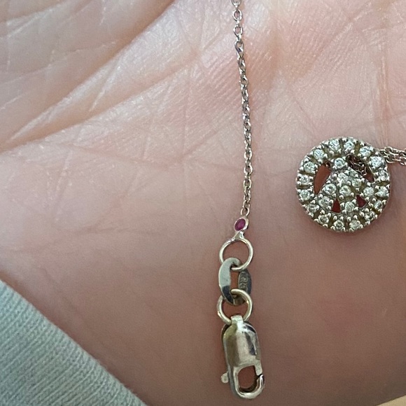 Roberto coin peace sign necklace Clearance